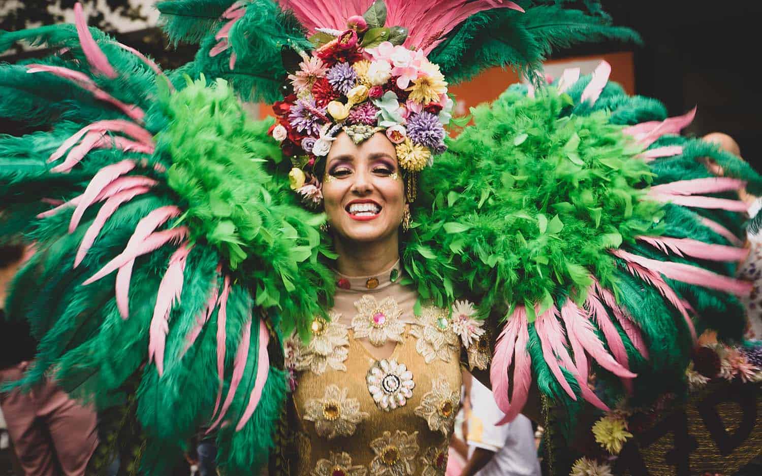 Dekkers Tribuneverhuur - bankentribune carnaval parade optocht